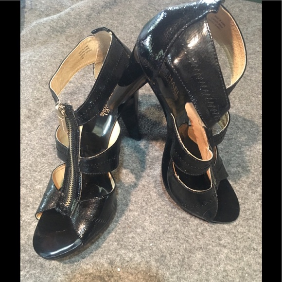 MICHAEL Michael Kors Shoes - Michael Kors Womens Berkley Leather Open Toe